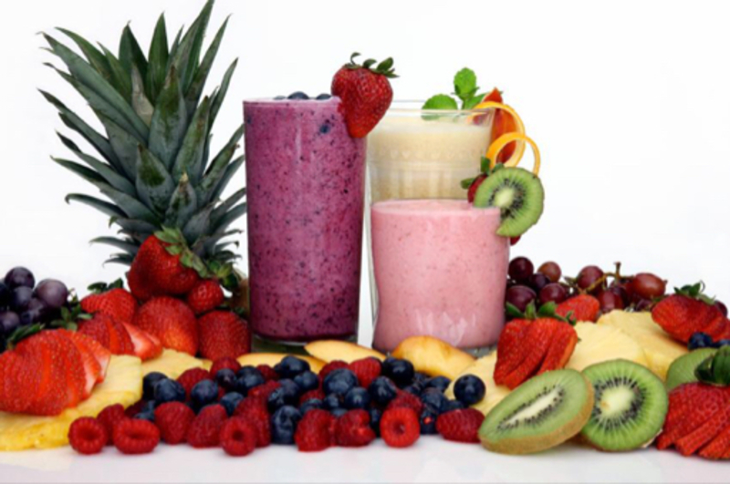 smoothie or fruit shake ? 这个在 英语 (美国) 里怎么说?