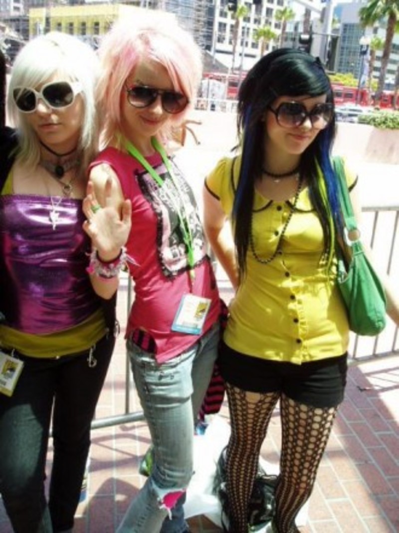 Emo とはどういう意味ですか 英語 アメリカ に関する質問 Hinative