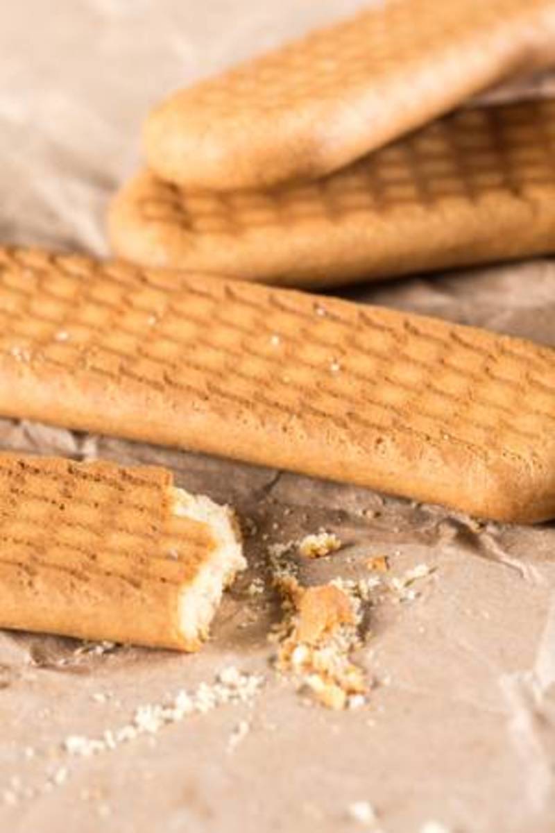 biscuit和cookie有什么区别如果难以说明的话请教我一下例句