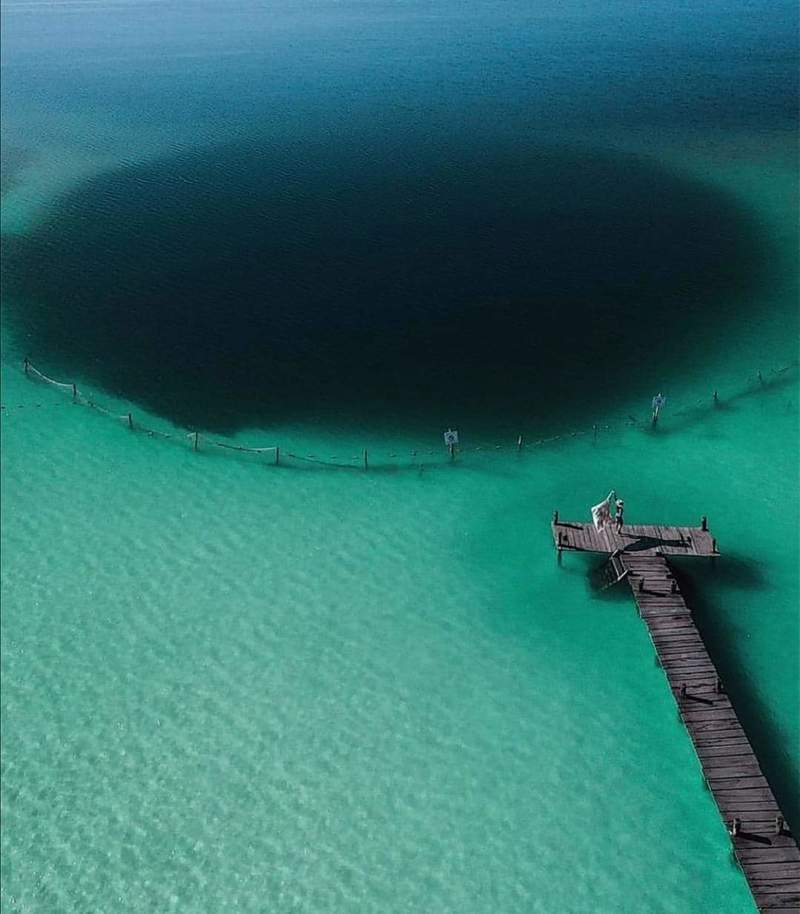 holawhatisthisdarkhole