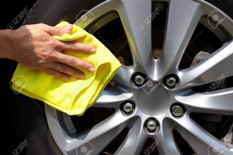 What is the meaning of "get the chamois to the hubcaps."? Question