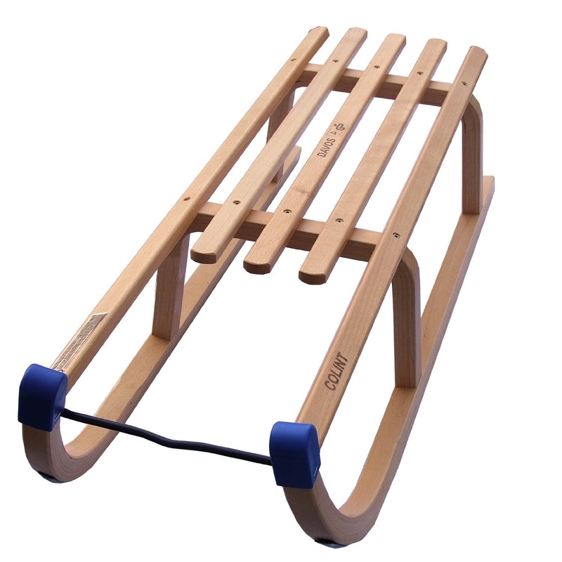 Is there a difference between a sled, a sledge and a sleigh in the UK