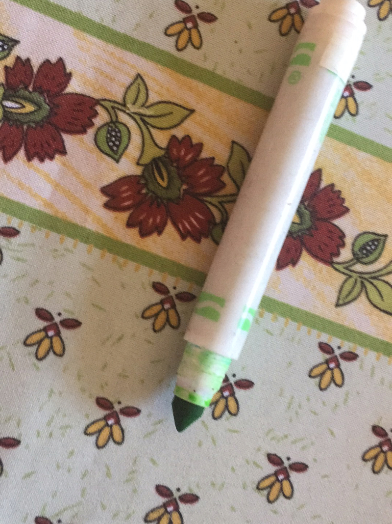 "Marker (pen) in French?"用 法語 (加拿大) 要怎麼說？ HiNative