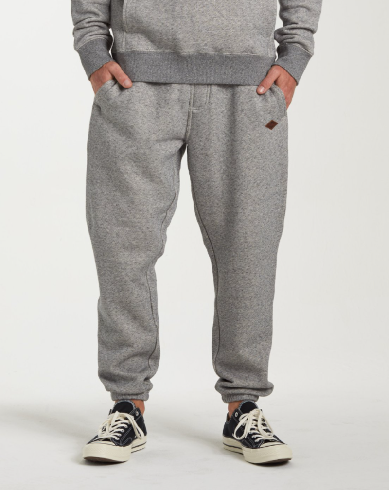 What is the meaning of pair of sweats? - Question about English