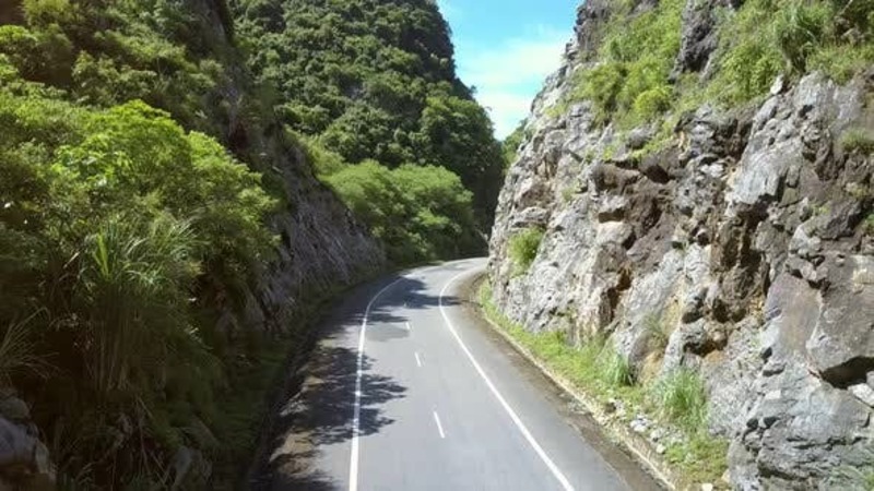 What is the meaning of - Steep rock ( what is it ? I checked photos of it  but I want to know what is its difference than normal rock or mountain. )